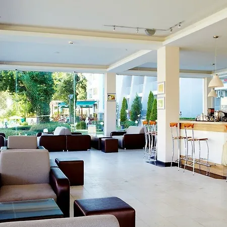 Park Hotel 3*
